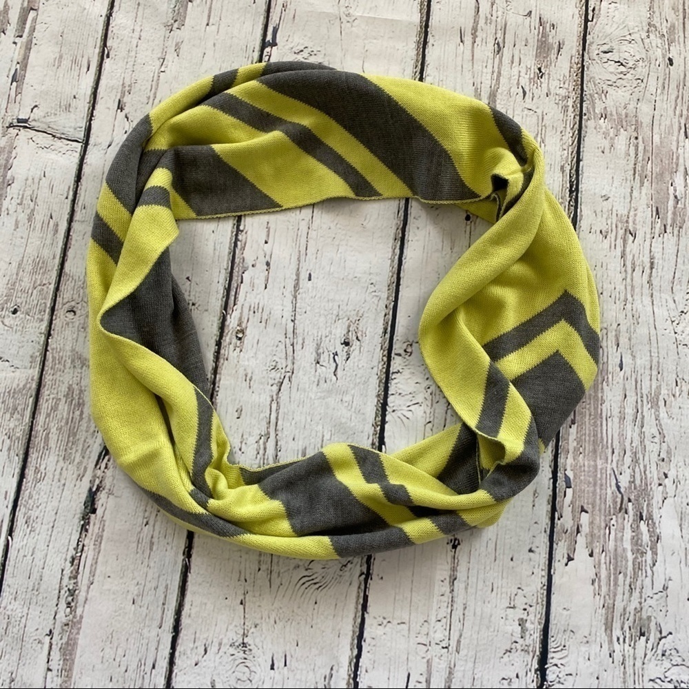 NWT Green and Grey infinity scarf